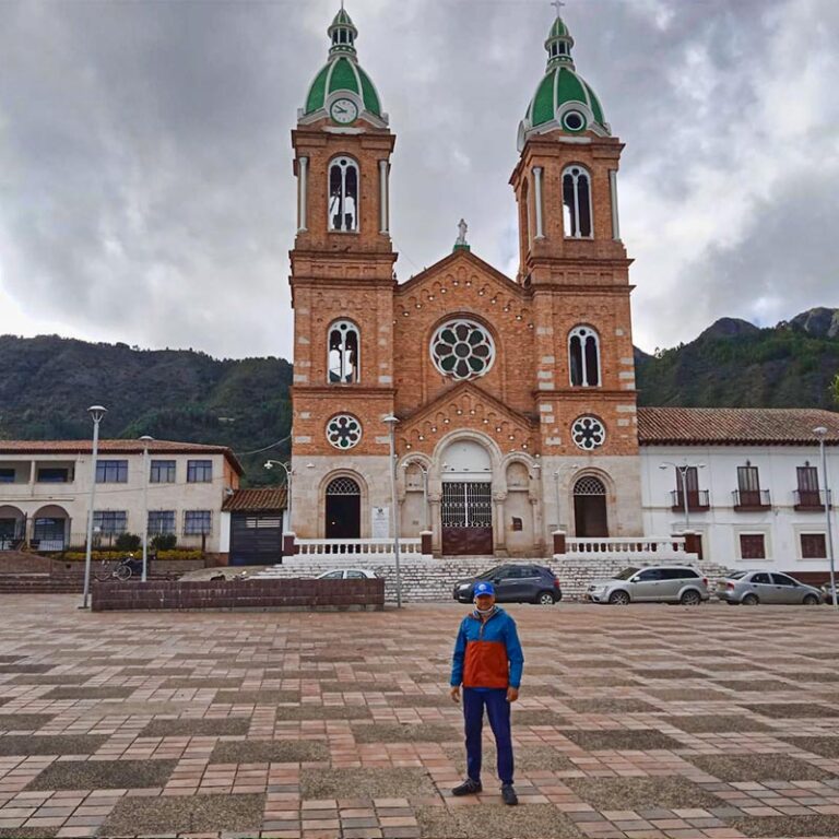 caminata-cerro-de-las-tres-viejas-2