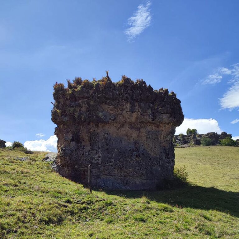 caminata-monolitos-de-suesca-8