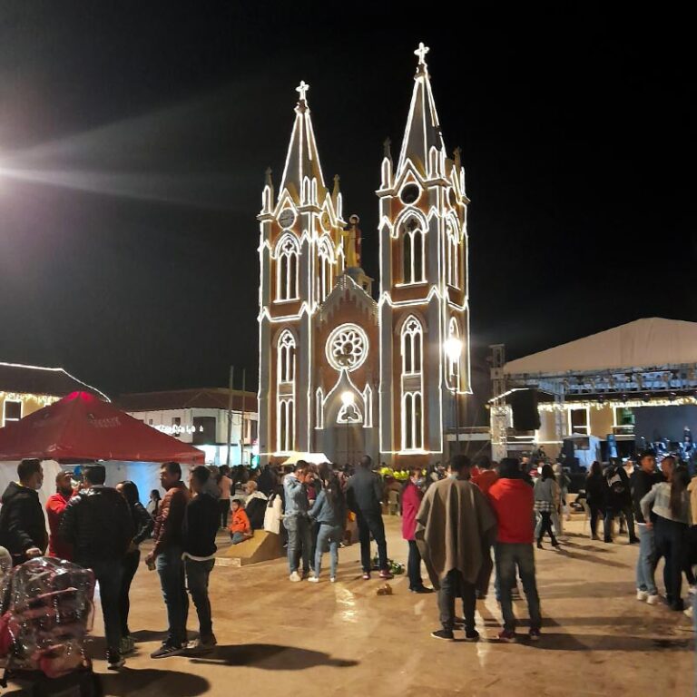 mágico-recorrido-de-luces-por-boyacá
