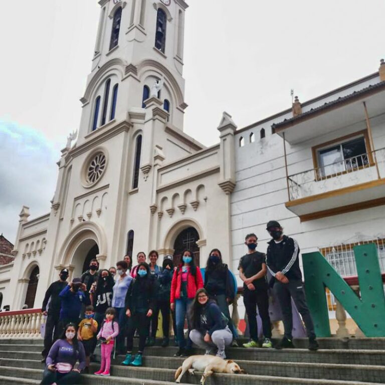 jardin-encantado-y-laguna-el-tabacal-15