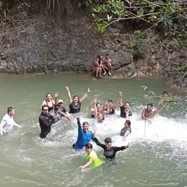 caminata-a-las-5-maravillas-del-tolima-7