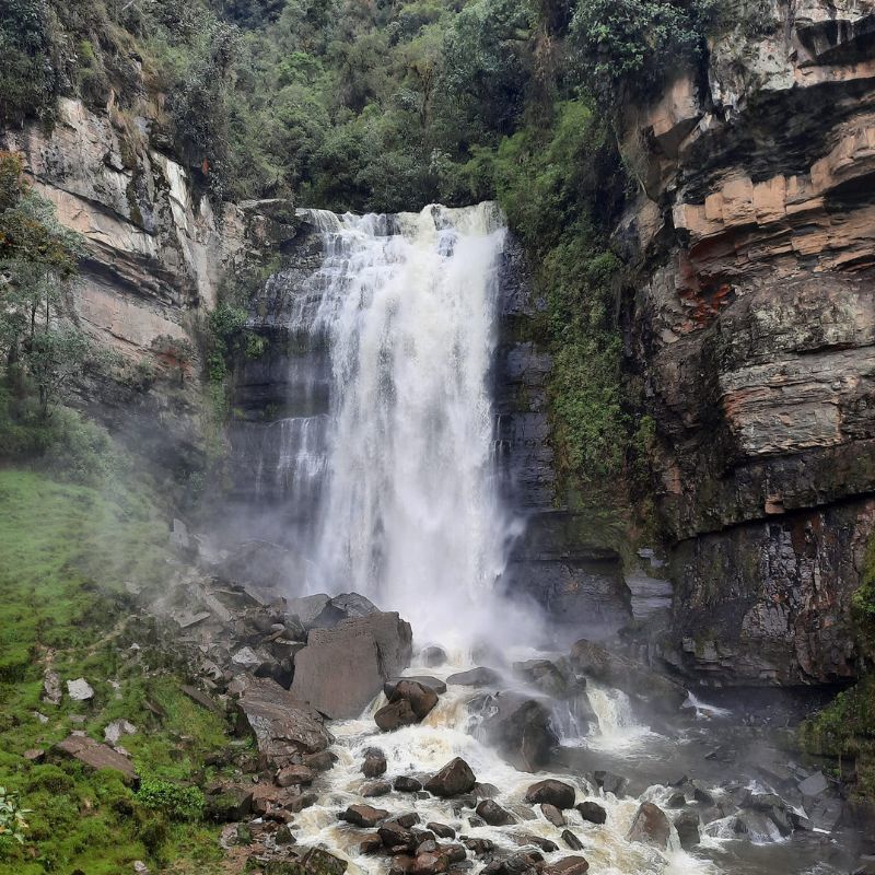 cascadas-nemusten-8
