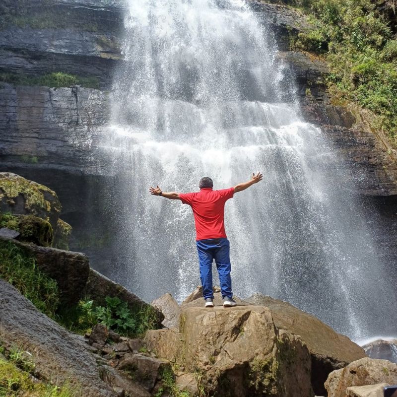 cascada Nemusten